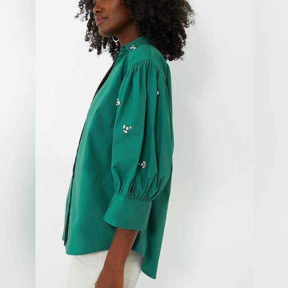 THE SHIRT BY ROCHELLE BEHRENS
Green Bara Shirt - Picture 4 of 10